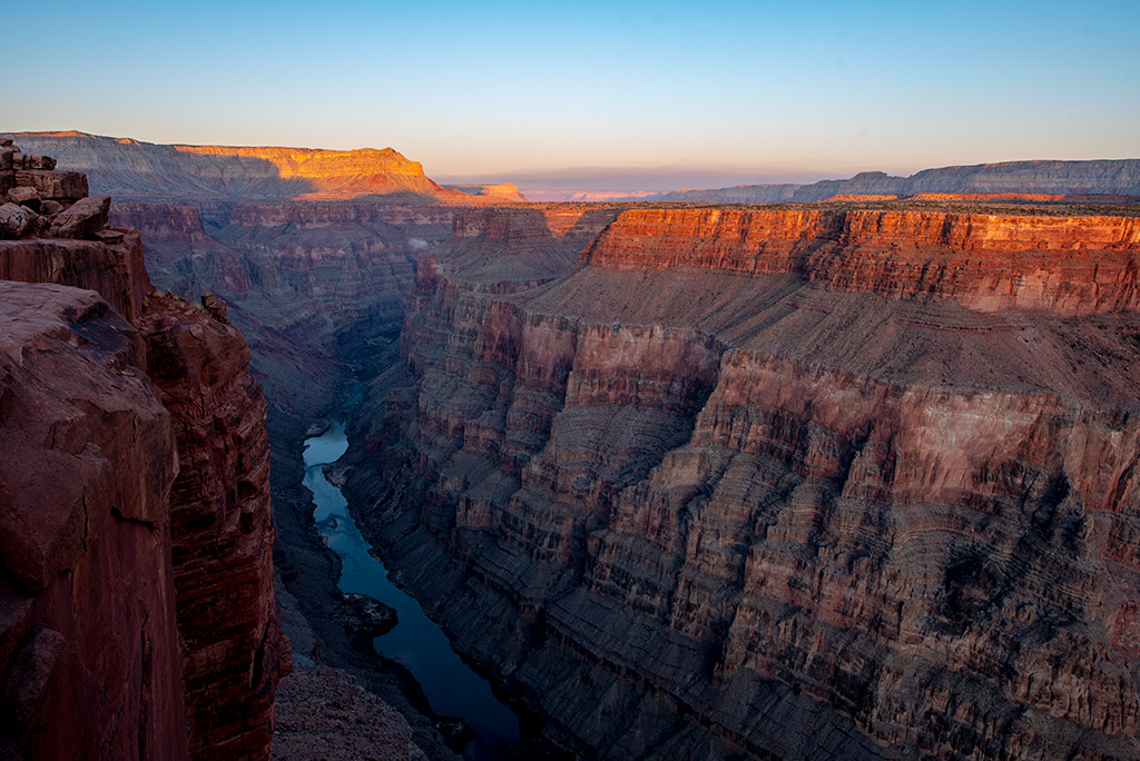 sunset over Toroweep Overlook.