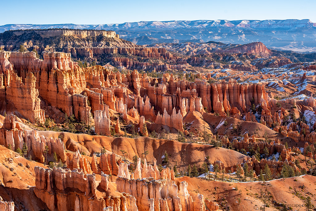 best things to do in Bryce Canyon -admiring hoodoos.