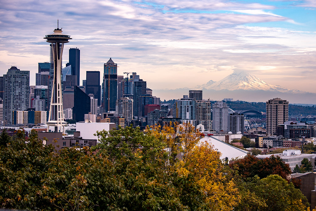 Kerry Park Seattle with Mount Rainier