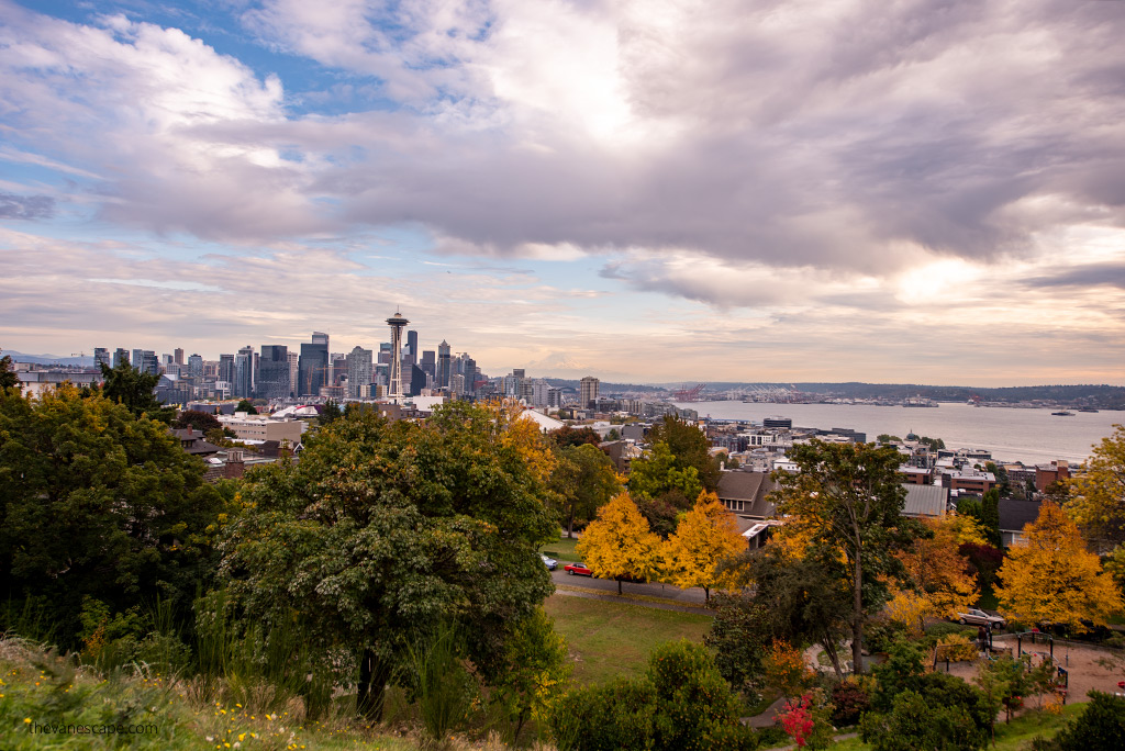 sunset view from Kerry Park in Seattle.