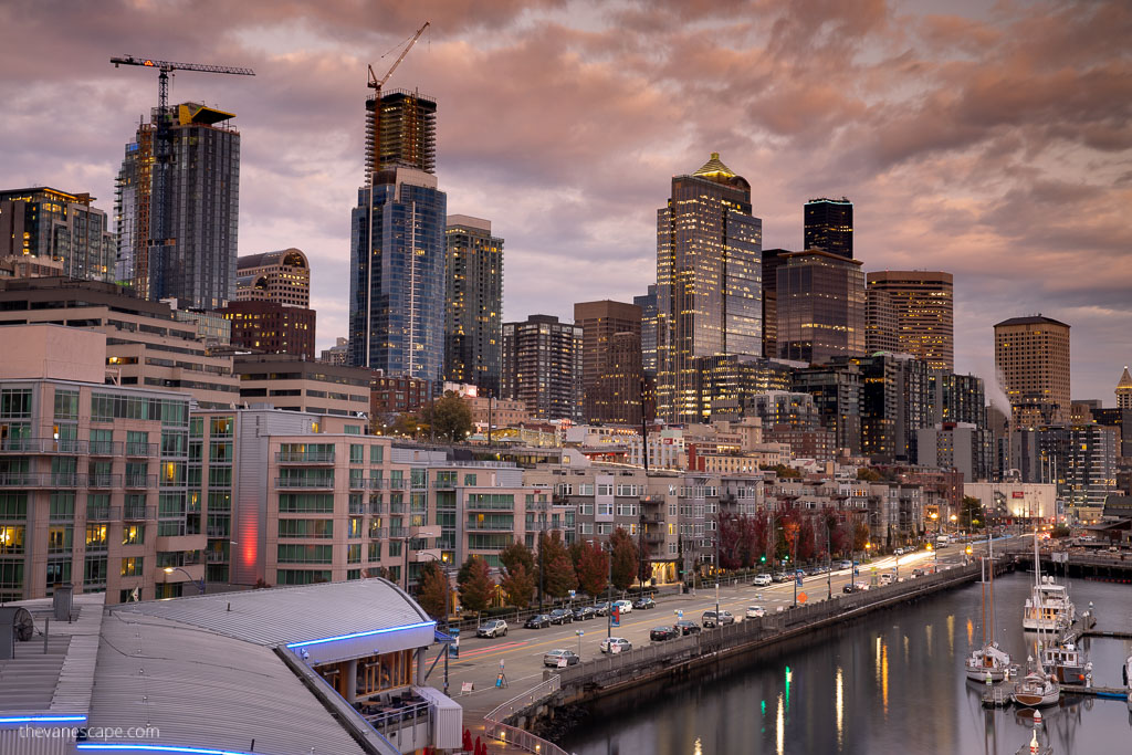 3 Days In Seattle Seattle Waterfront by night.