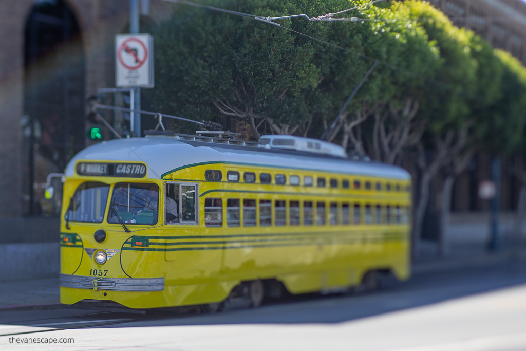 cable car in san francisco.