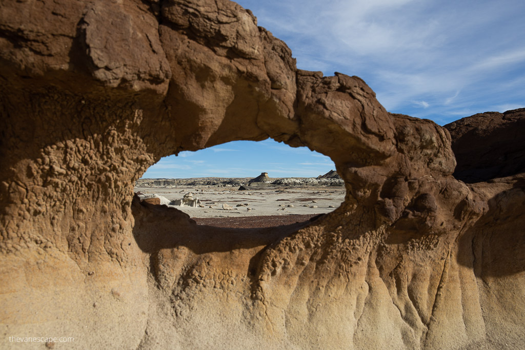 Bisti Arch in Bisti Badlands