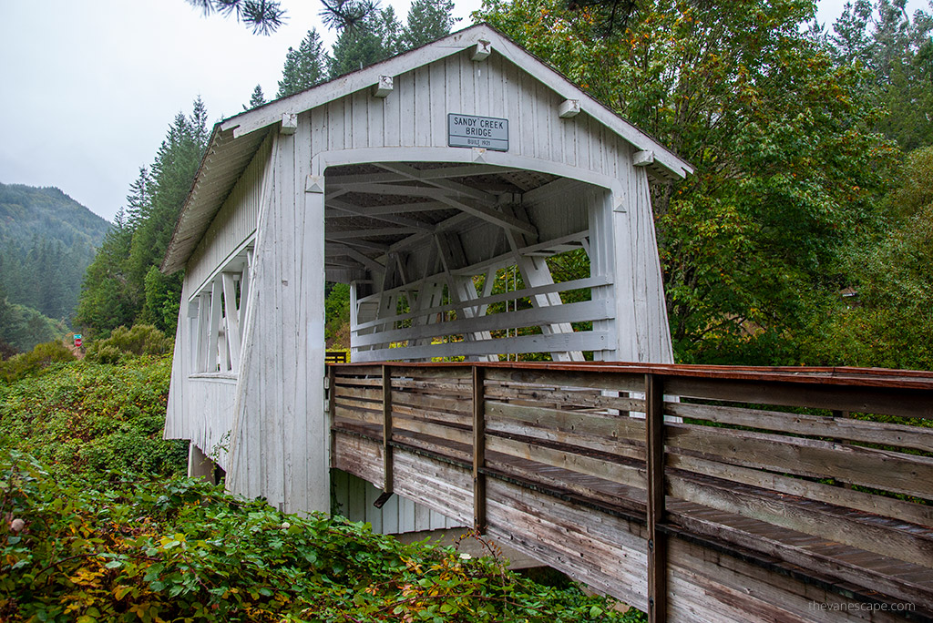 Oregon Covered Bridges - Sandy Creek Bridge