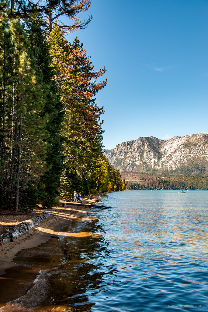 hiking trails along the Lake Tahoe 