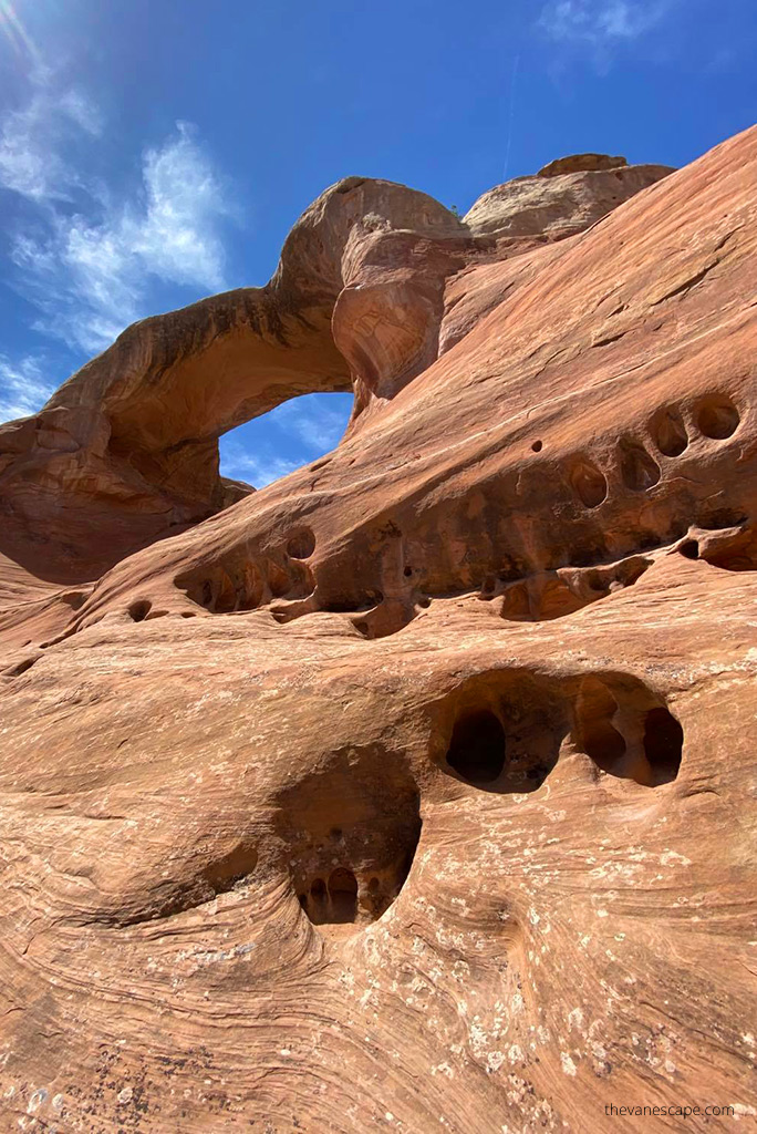 Rattlesnake Arches Trail