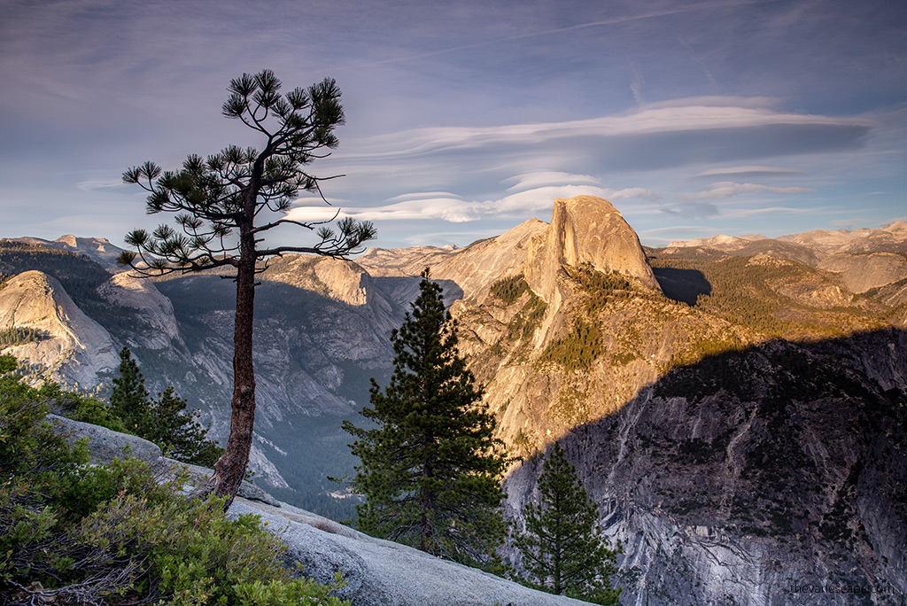 mountain view in sunny day in yosemite national park.