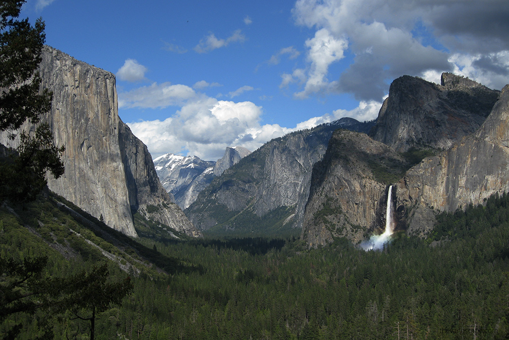 cascade of waterfalls on the granite wall in yosemite national park