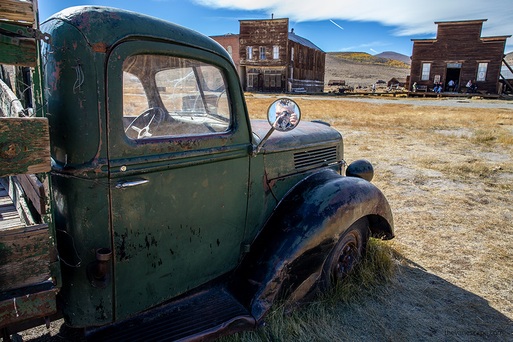 Bodie Ghost Town: old green truck on the street.