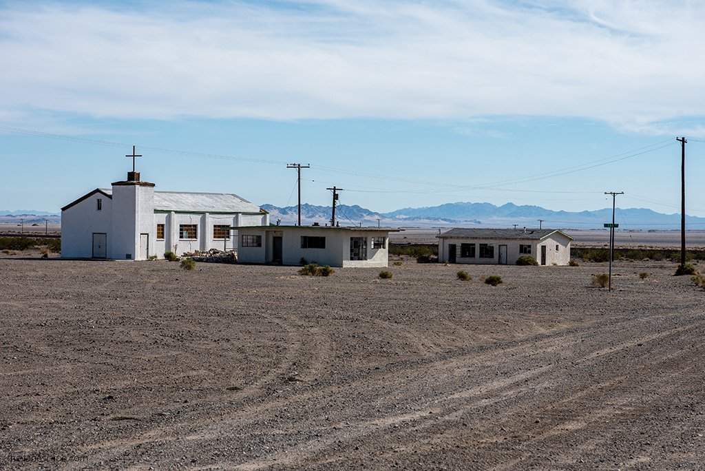 amandoned buildlings in Amboy