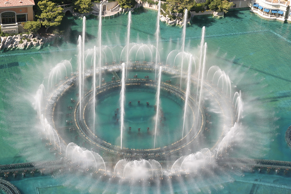 fountains in Las Vegas.