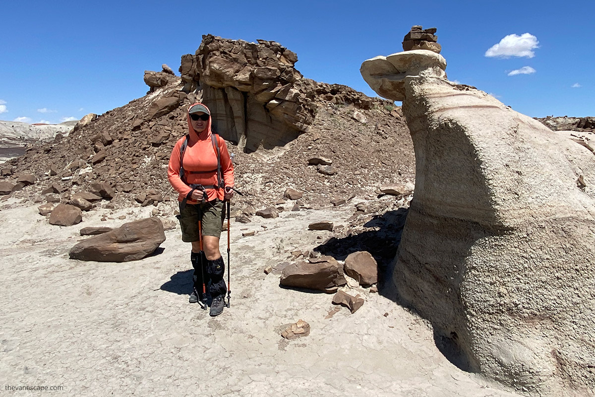 Agnes hiking in Bisti De-Na-Zin Wilderness in New Mexico