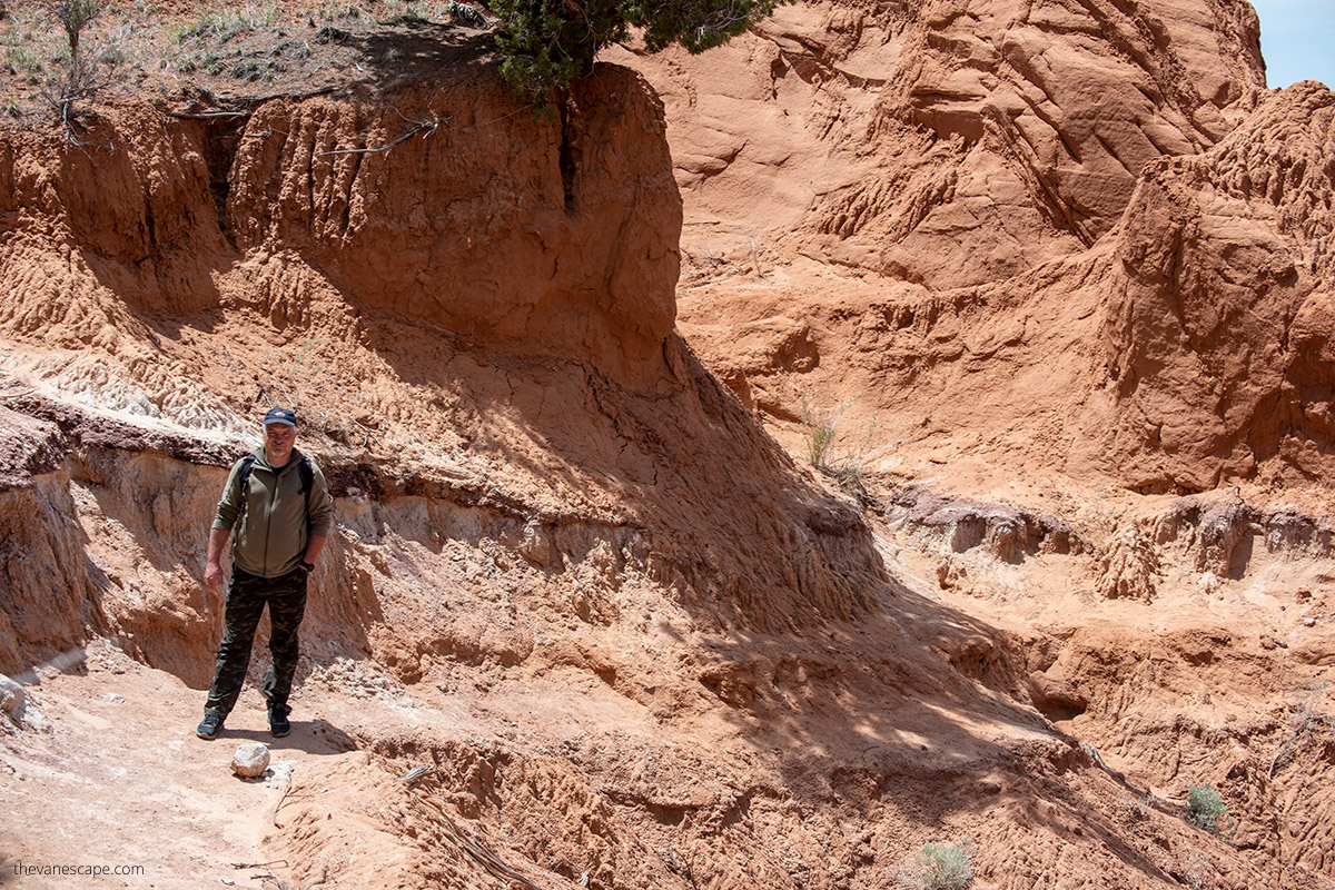 Chris hiking in Kodachrome Basin.