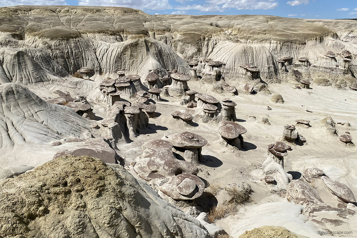 Ah-Shi-Sle-Pah-hoodoos