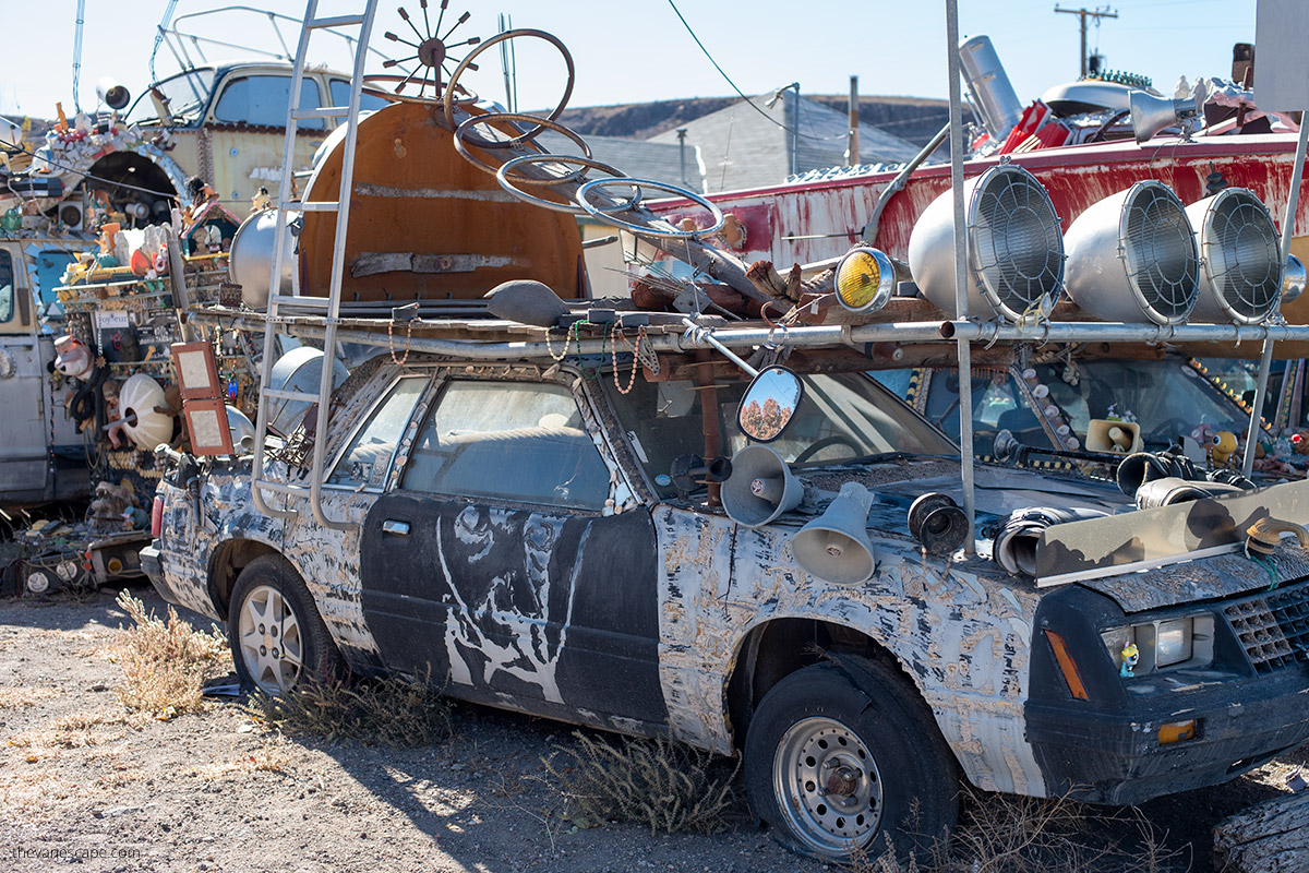 Rocket Bob’s Art Cars in Goldfield