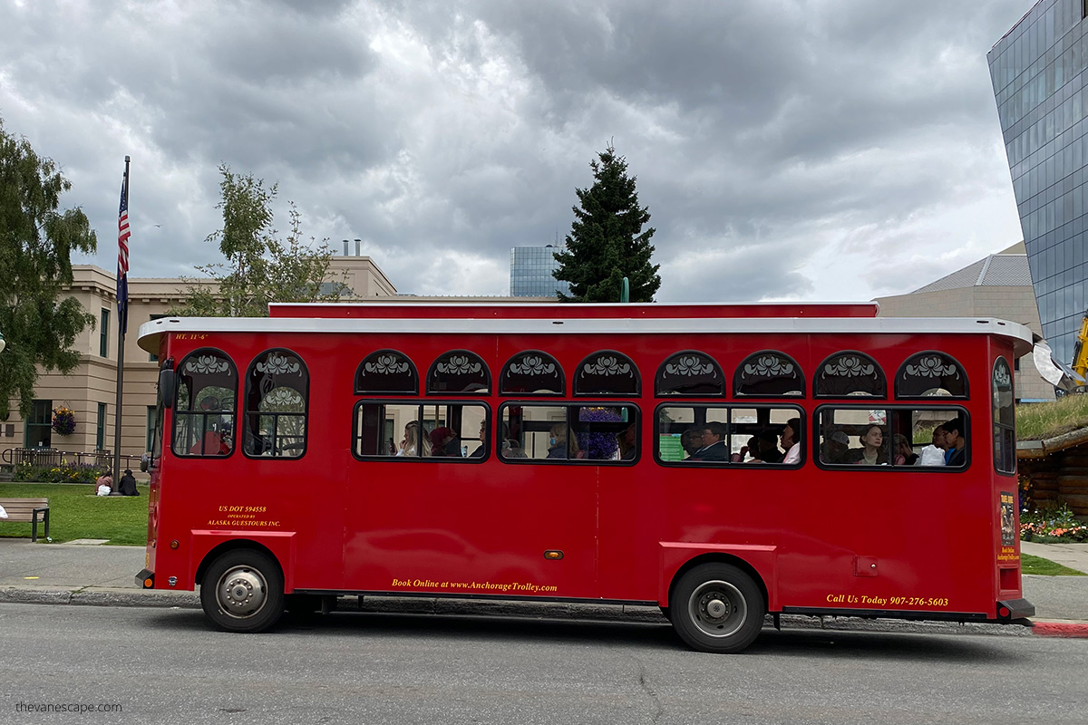 Trolley Tour in Anchorage