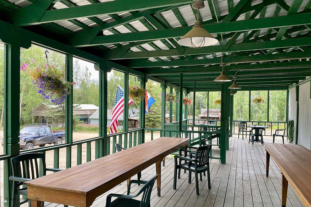 green veranda in hotel in Ester where is located May's Coffee Shop