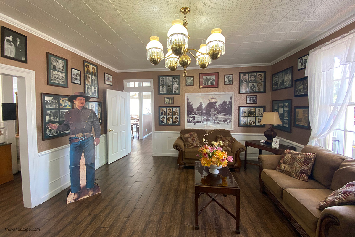 inside of the historic Parry Lodge in Kanab with pictures of directors and Hollywood stars on the walls