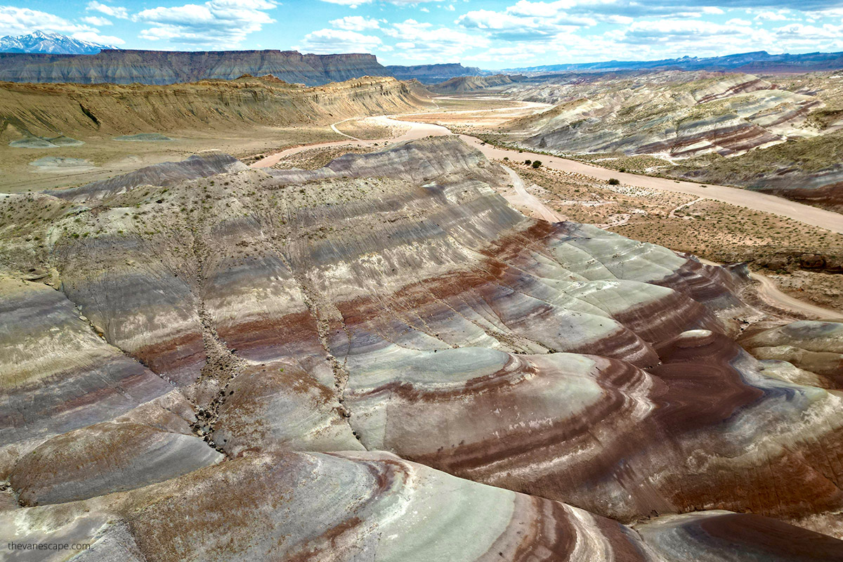 colorful and rainbow formation of Bentonite Hills.
