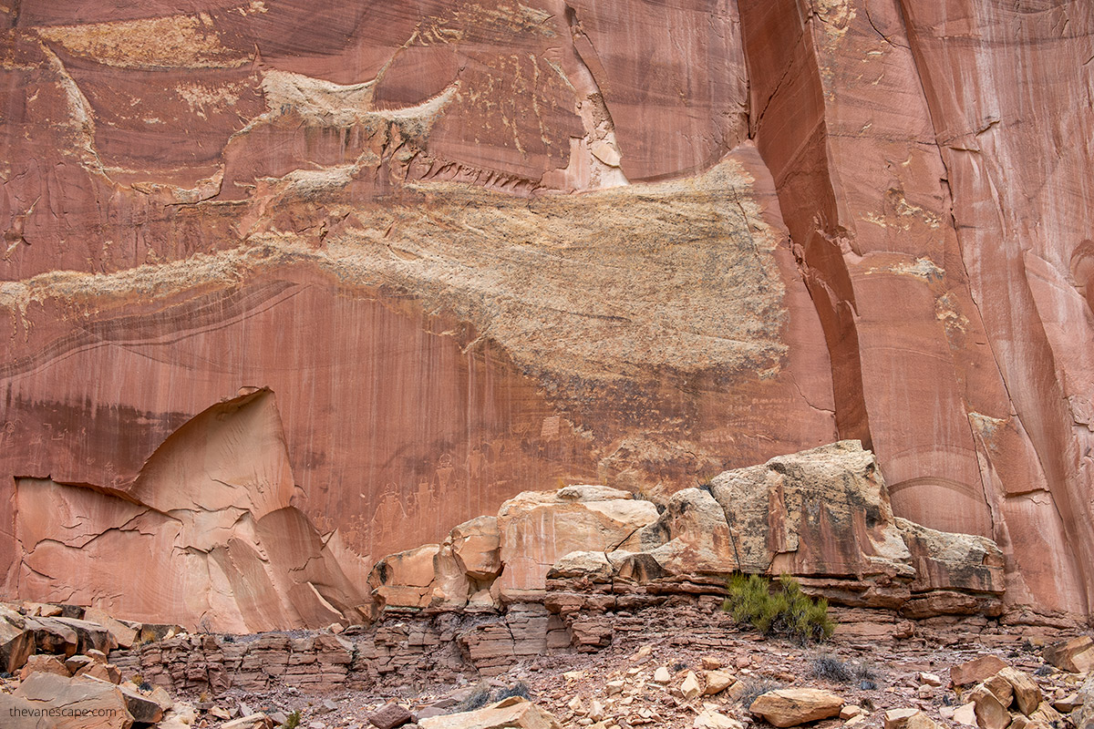 Capitol Reef Petroglyphs.