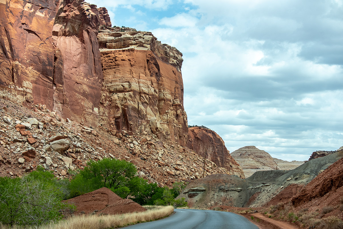 visiting capitol reef- scenic drive in the park.